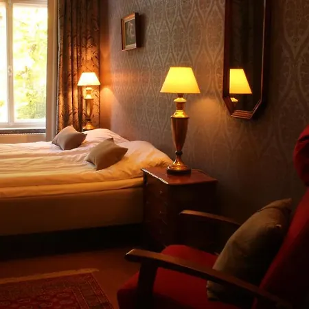 Kartanohotelli Karhulan Hovi Kotka