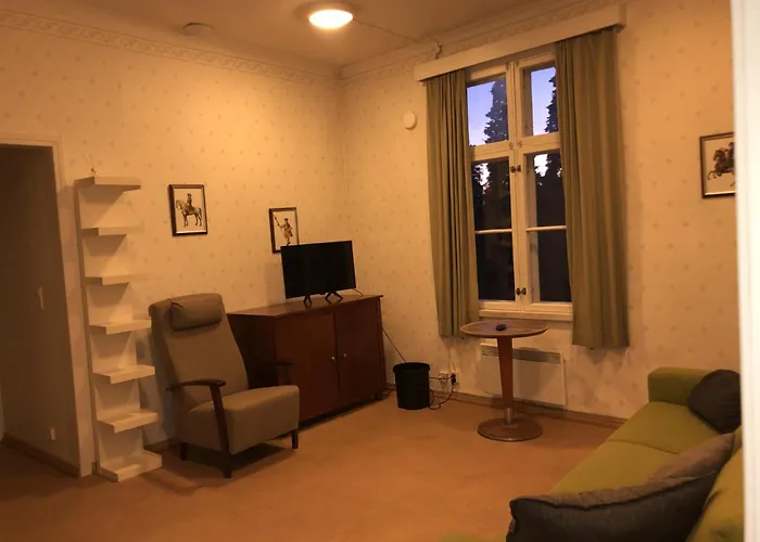 Kartanohotelli Karhulan Hovi Kotka