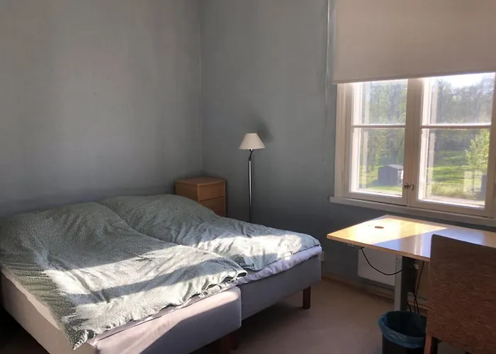 Kartanohotelli Karhulan Hovi 3*