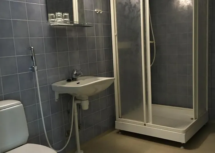 Kartanohotelli Karhulan Hovi 3*