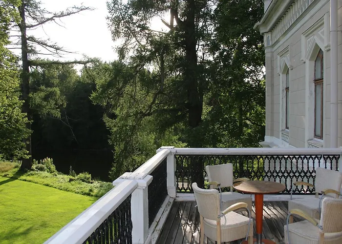 Kartanohotelli Karhulan Hovi 3* Kotka