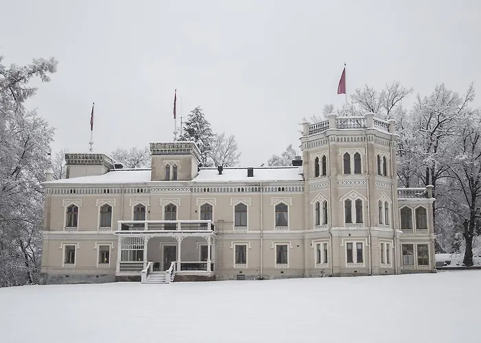 Kartanohotelli Karhulan Hovi Hotell 3*